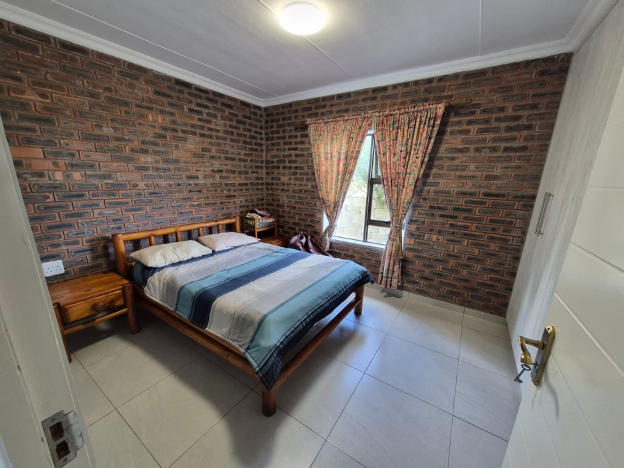 7 Bedroom Property for Sale in Dana Bay Western Cape
